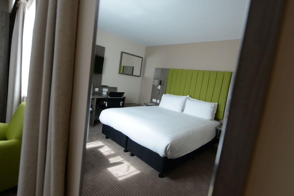 Holiday Inn Wolverhampton - Racecourse By Ihg Exterior foto